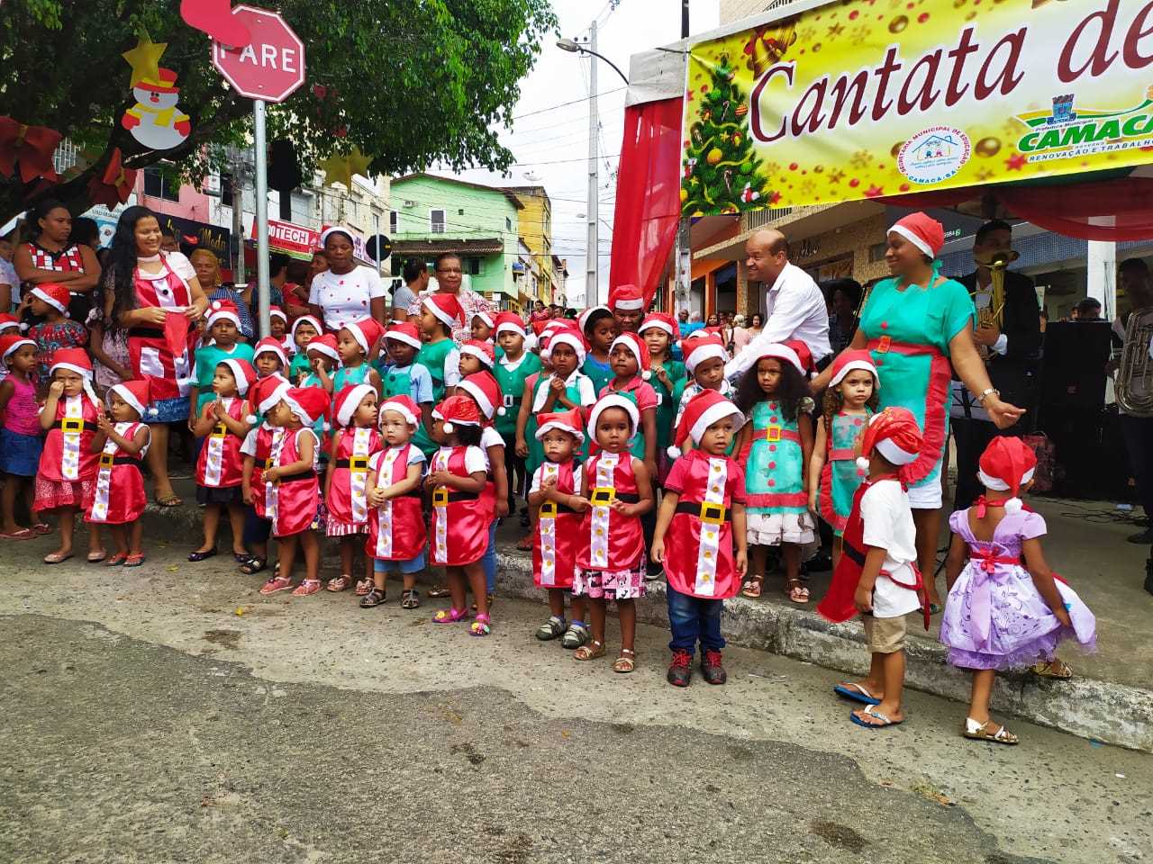 Camacã: Secretaria de Educação realiza 1ª Cantata de Natal e encanta a comunidade